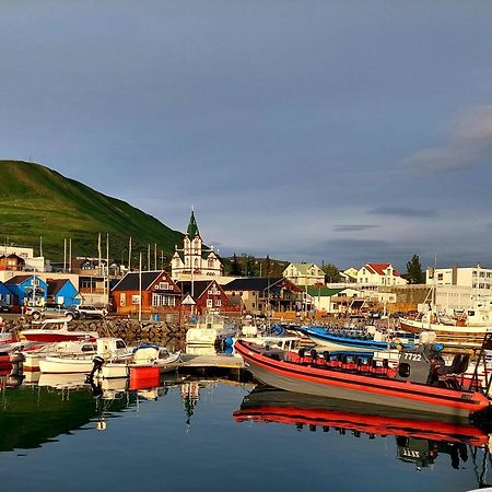 Apartment In The Center Husavik Bagian luar foto