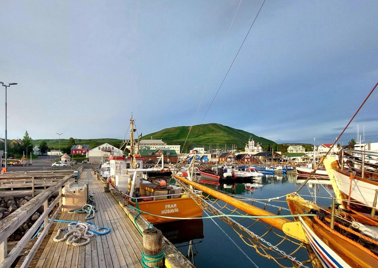 Apartment In The Center Husavik Bagian luar foto